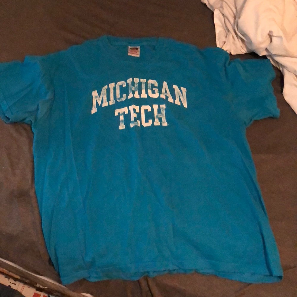 michigan tech shirt